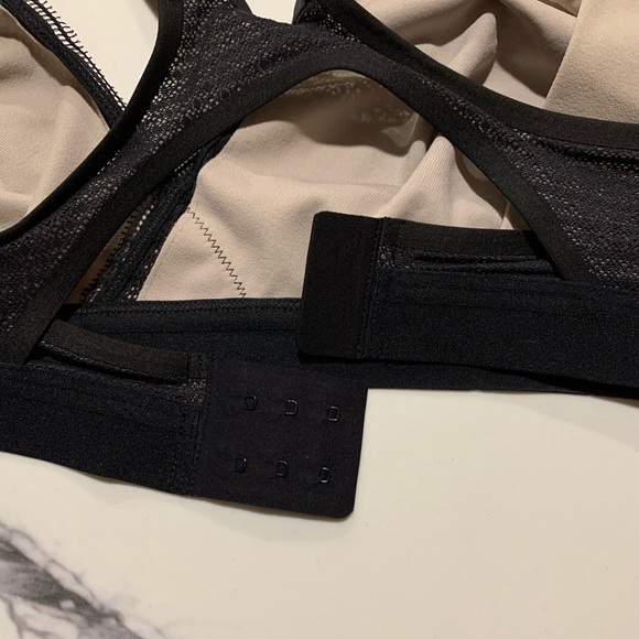 Awake to lace bra 34D - Picture 11 of 15